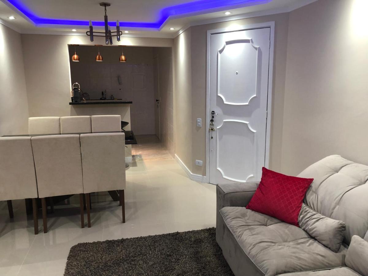 Gold Apartment *